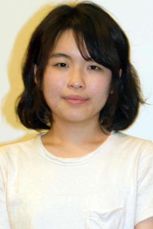 竹内里紗