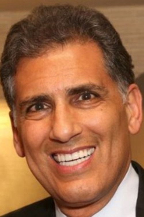 Сайрус Наурасте