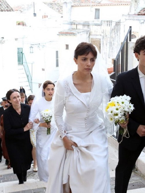 Невеста постер