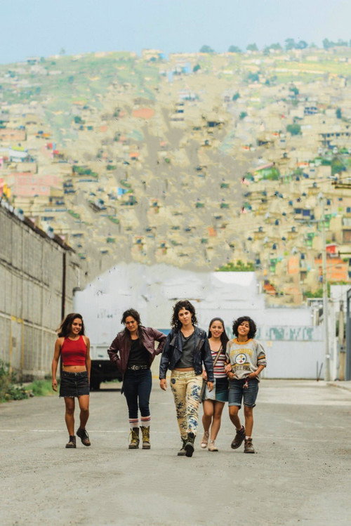 Уличная богиня постер