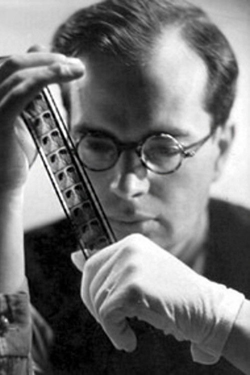 Торолд Дикинсон