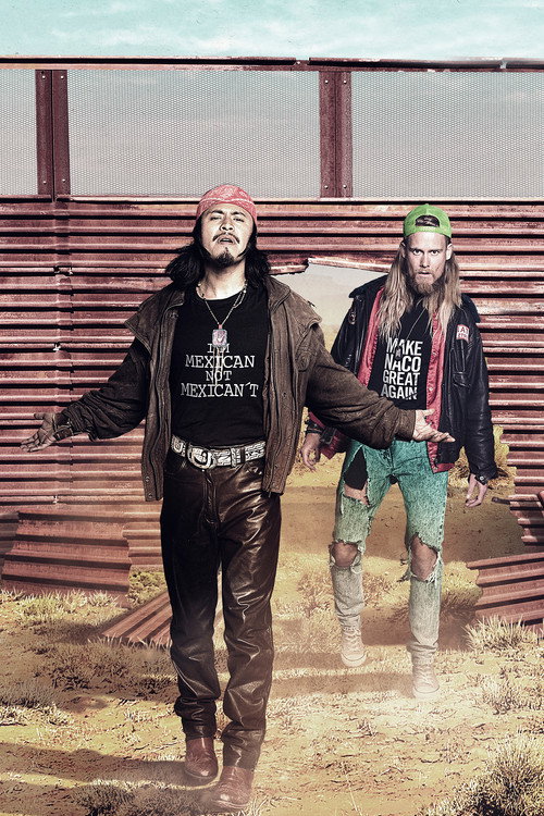 Беги койот, беги постер