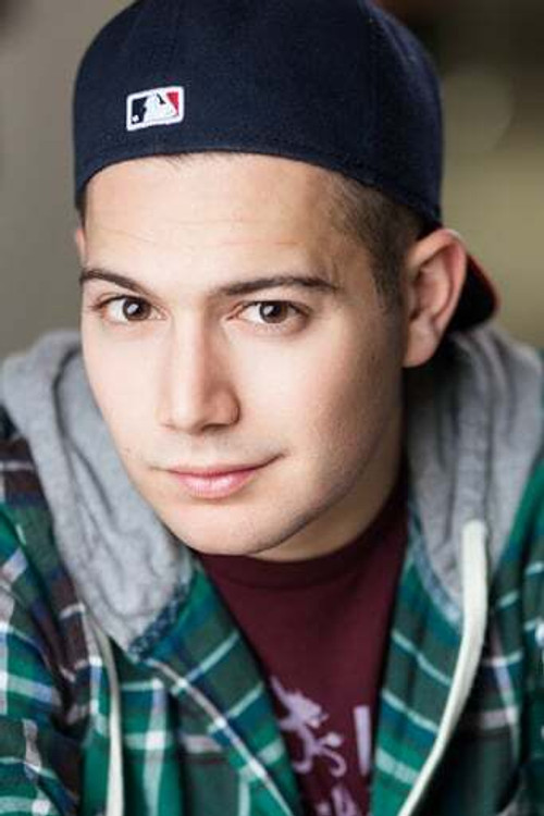 Дэниэл Магдер