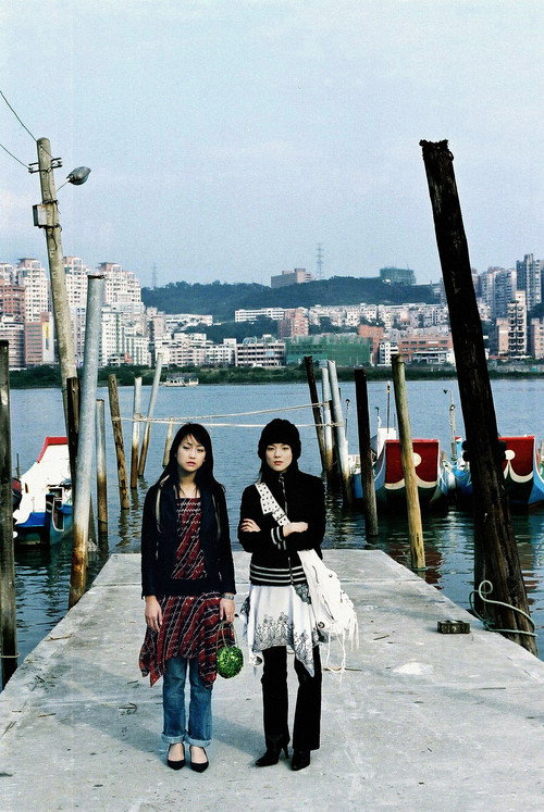 愛麗絲的鏡子 постер