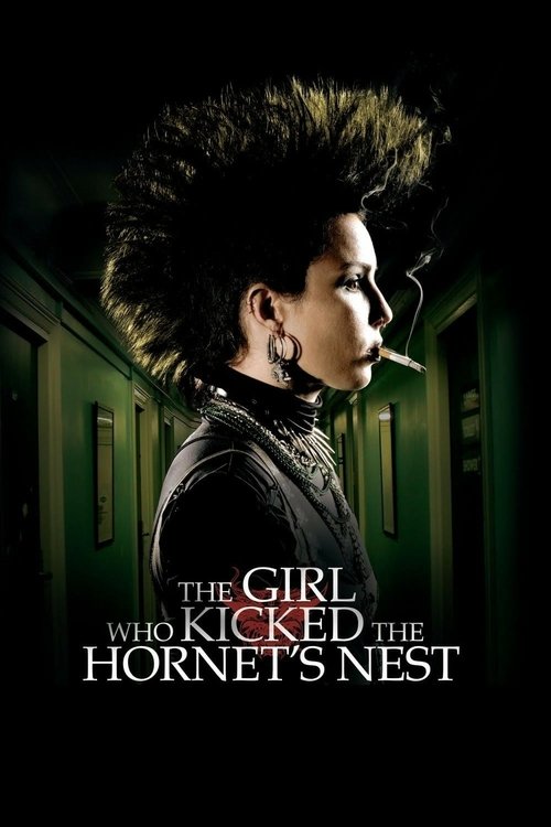 The Girl Who Kicked the Hornet's Nest постер