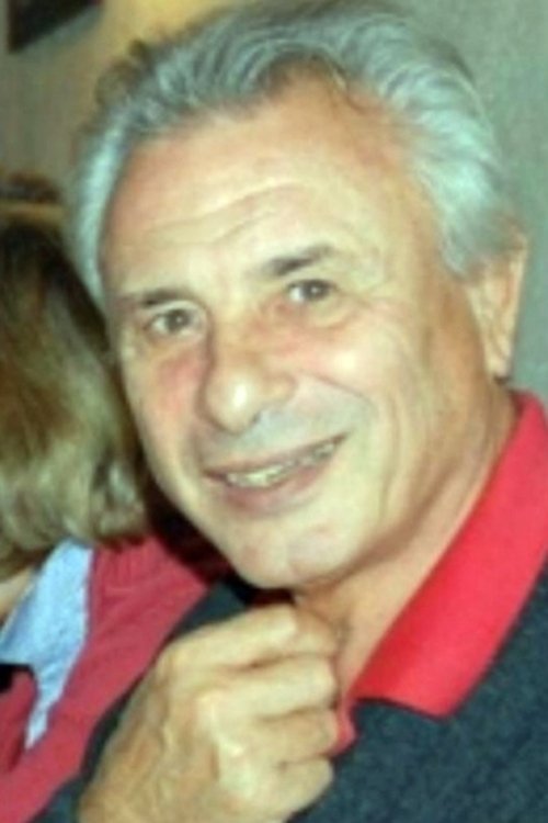 Дэниел Бретон