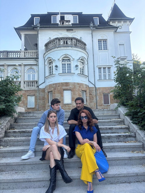 Pokoli rokonok постер