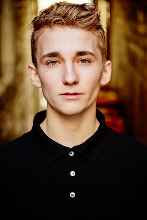 Аш Ходжкинсон