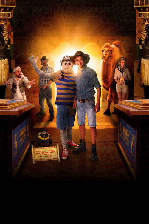 Dummie the Mummy and the Tomb of Achnetoet постер
