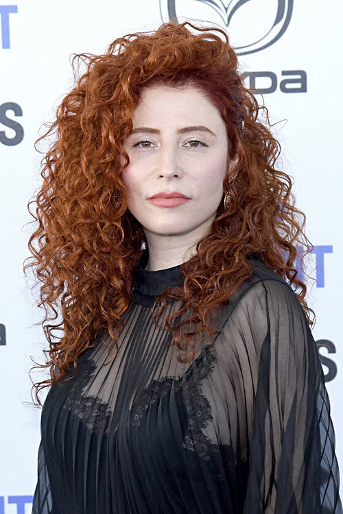 Альма Харель