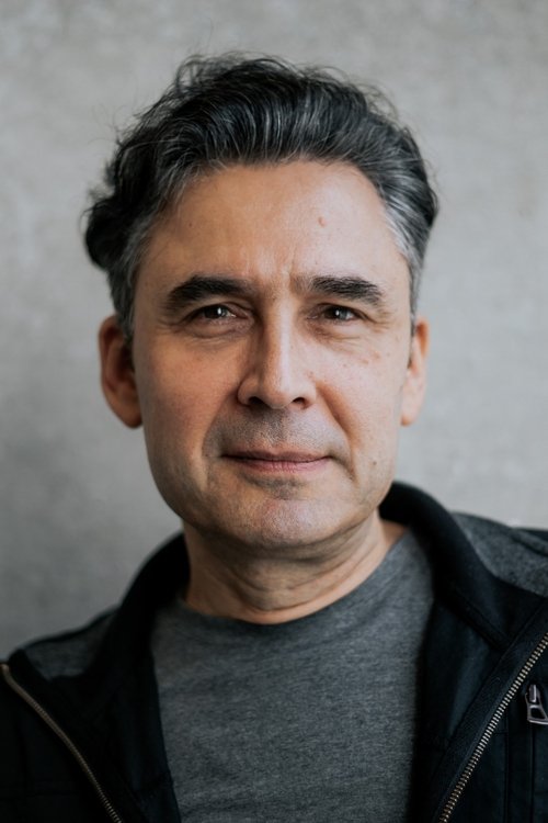 Олег Мирошников