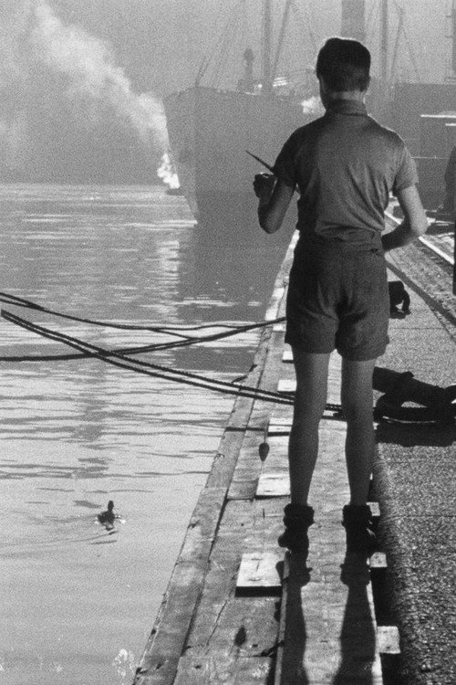 Människor i stad постер