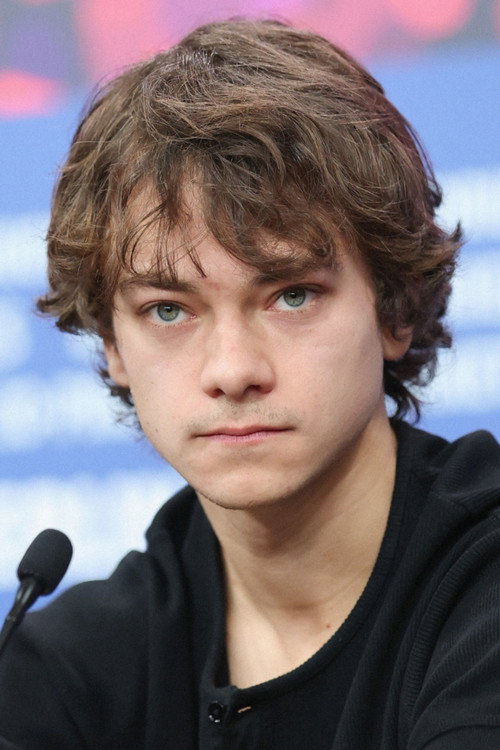 Конрад Кхан