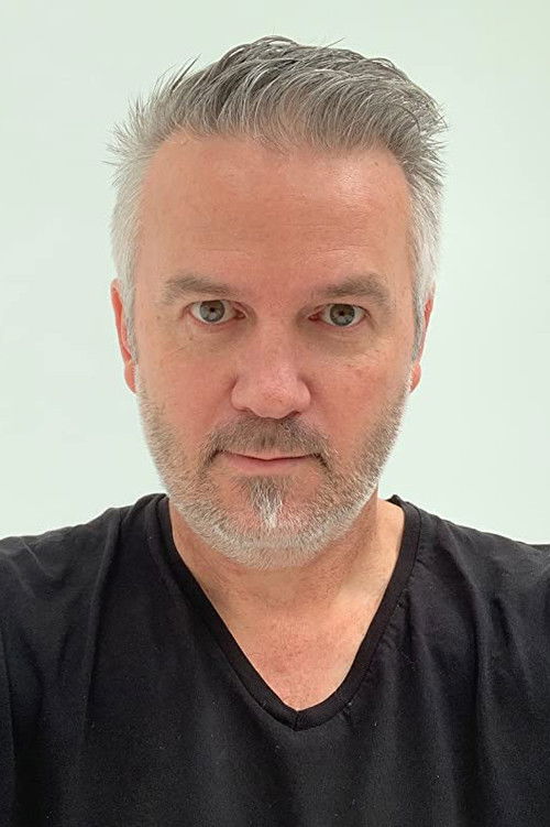 Джастин Дикс