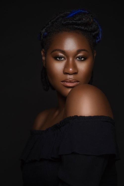 Зензи Уильямс