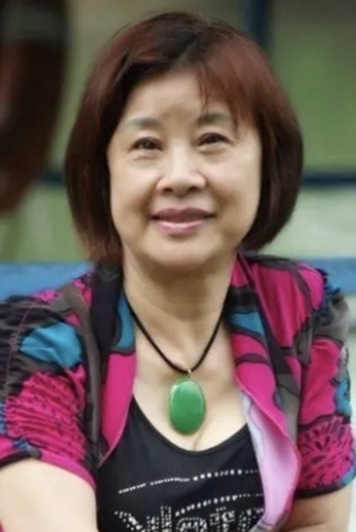 张文君