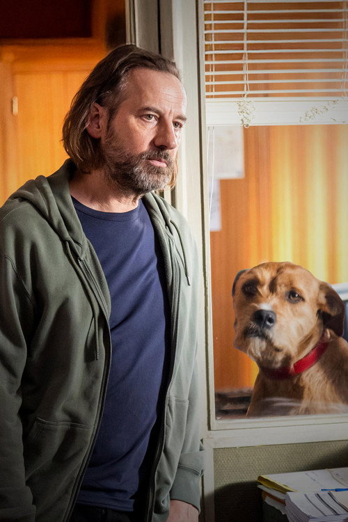 Зверский коп постер