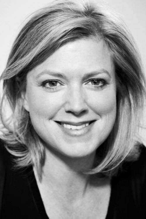 Кэролайн Харкер