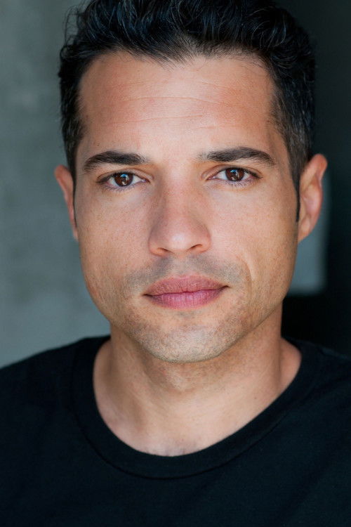 Алекс Лойназ