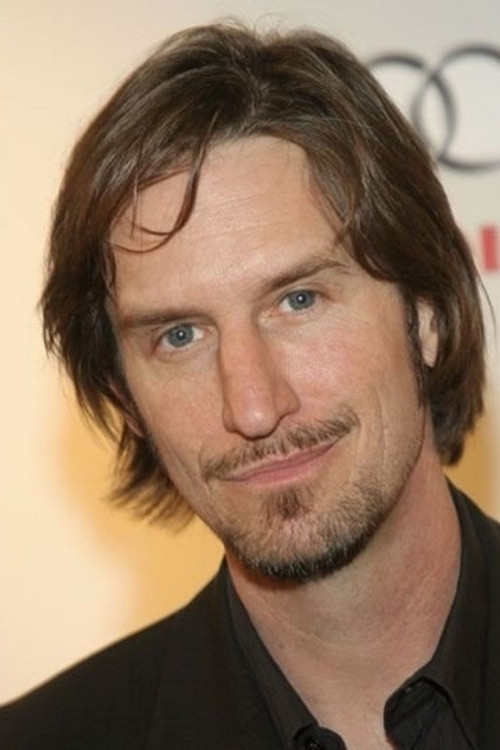 Рэй МакКиннон