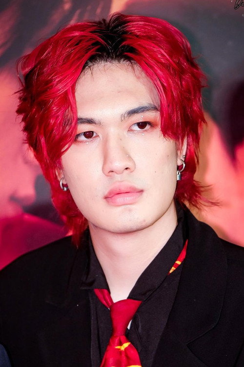 Tung Weeraphong Chankhamrueang