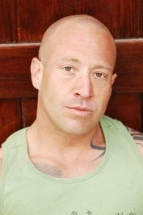 Аарон Сэкстон