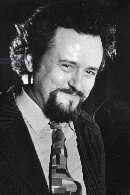 Арнольд Лининьш