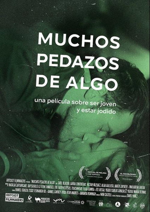 Muchos pedazos de algo постер