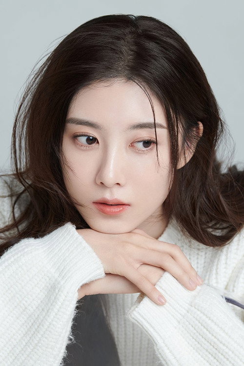 Цао Фэй Жань