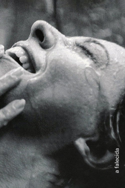 A Falecida постер