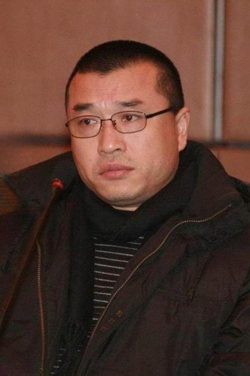 Кан Хун Лэй