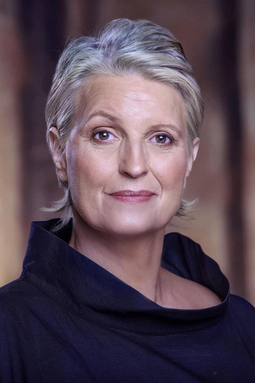 Мили Хаттон