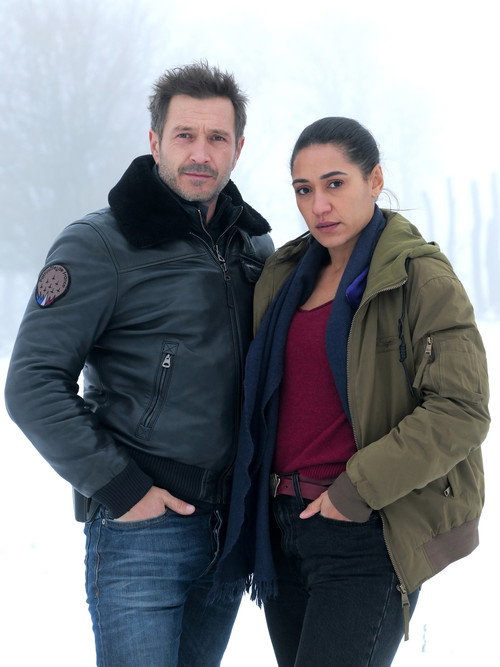 Meurtres dans le Cantal постер