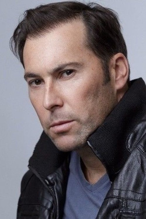 Лэнс Эллиот