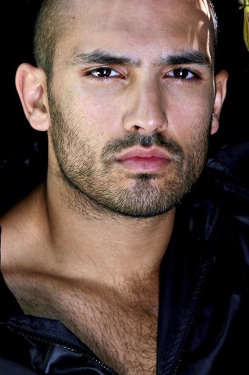 Адриан Ховард