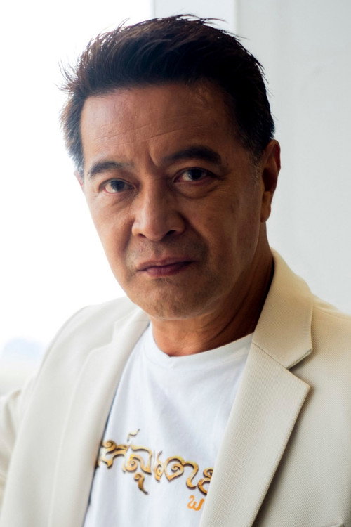 สถาพร นาควิไลโรจน์