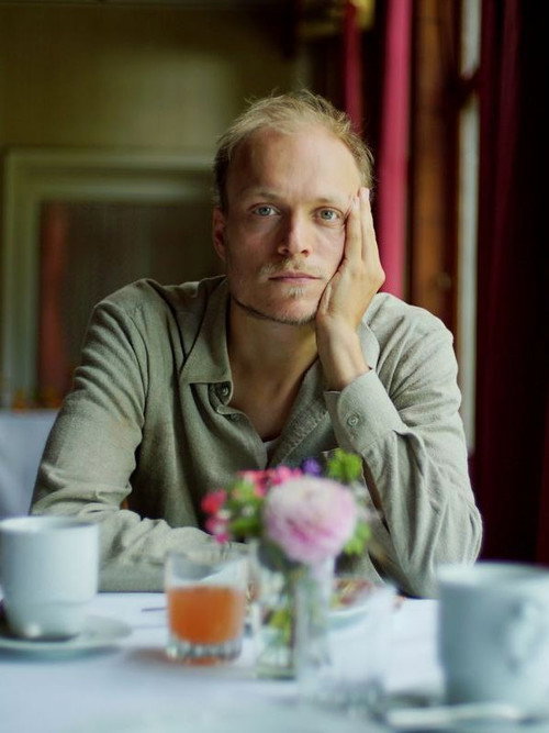 Sprechende Löcher постер